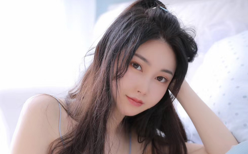 斗鱼主播Solo赛：女战士姝玥晋级四强