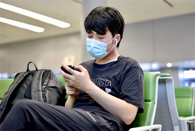 成都AG夺冠喜忧参半,野王初晨四局评分全队最低 成都AG夺冠喜忧参半,野王初晨四局评分全队最低