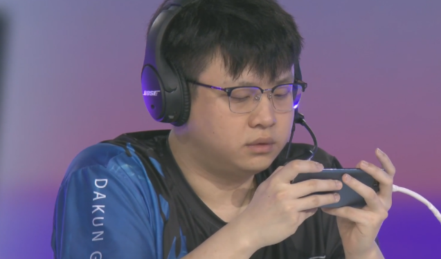 DKG以2-0击败TSM，取得破晓杯两连胜