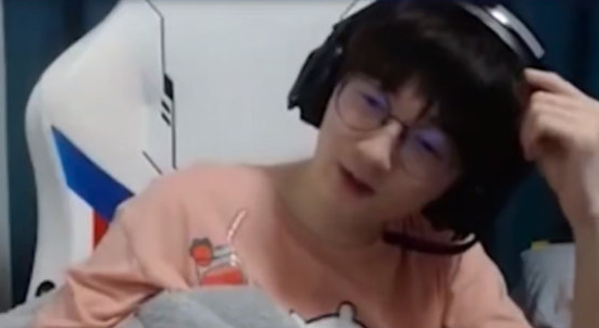 Fenfen透露左手为兄弟情放弃LPL史上最高薪资