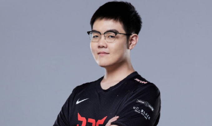 JDG牙膏下意识把Missing认成Lvmao引发粉丝热议