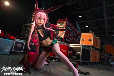 《终末阵线：伊诺贝塔》美少女coser来袭