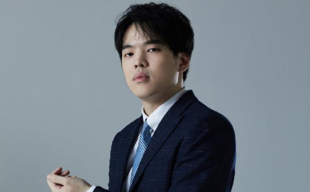 叉烧回应BP争议：不是LOL圈越多，越容易赢