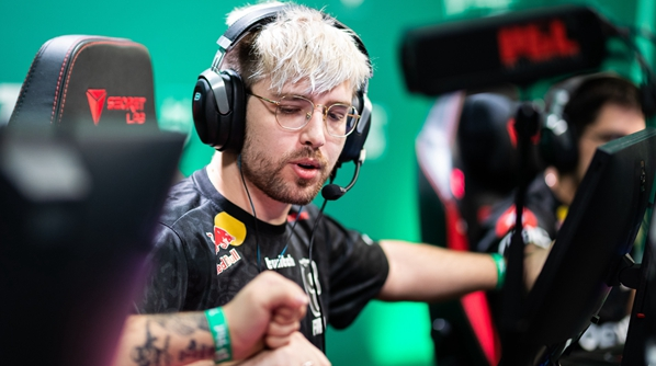 CSGO：FURIA屡次突破速度，以2-0轻取coL
