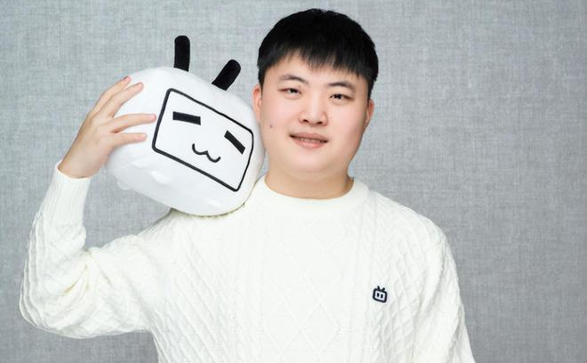 Doinb爆料RNG和BLG将上单互换，uzi大概率离开BLG