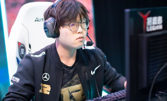 恋恋红茶爆料RNG与Bin“分手”是双方都乐意的结果