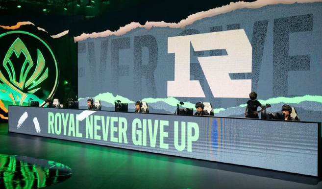 LEC解说直言粉丝低估了小虎和ming的实力