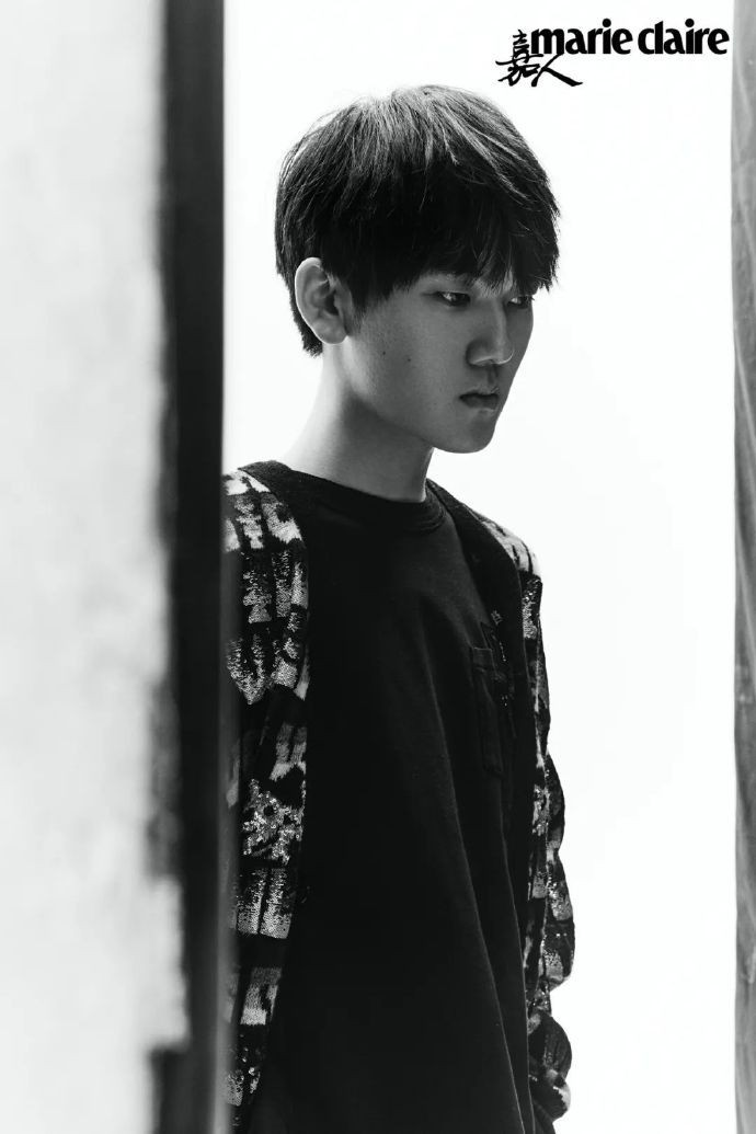 Jackeylove登上时尚杂志《嘉人》00世代专栏