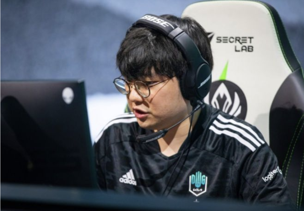 Beryl谈及LPL赛区和LCK赛区之间差距在于野辅