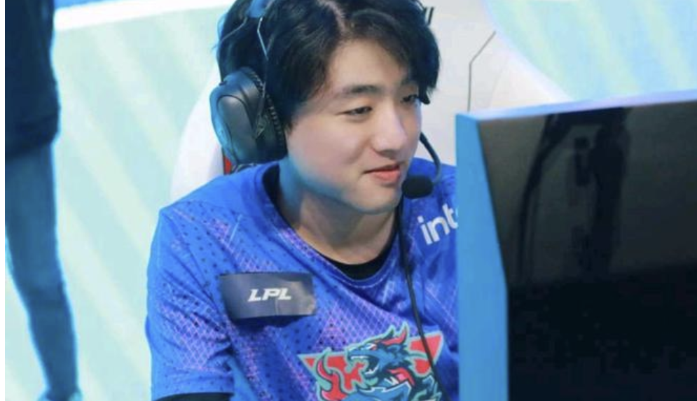 BLG承认icon加盟的事实，或许想借助icon来激发FoFo