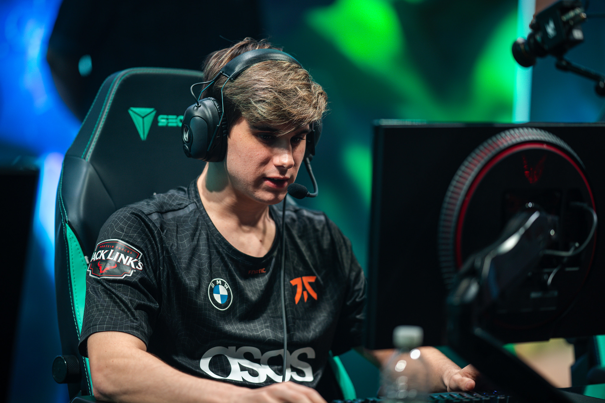 Fnatic以3-1击败MAD Lions将与G2争夺冠军