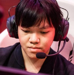 海外网友热议RNG不敌AL：RNG太自大了！他们高估了自己的实力