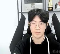 Theshy太勤奋了！直播回应：今年我排位很努力