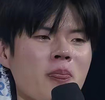 虎娘日报：潘晓婷邀LPL组织公益表演赛厂长叙述转型起因