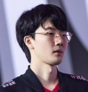 Scout口碑逆转，惨遭EDG清算，LPL大量转会爆料公开