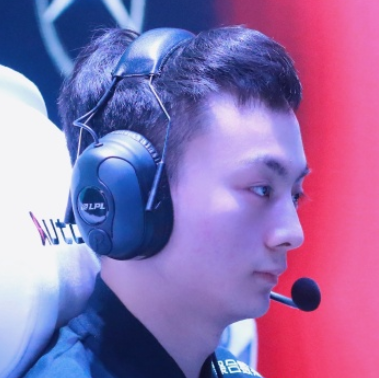 欢迎Light！WBG官宣：前LNG下路Light正式加入