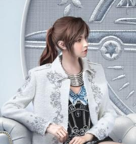 联动YSL、巴黎欧莱雅，全年无休的和平吉市如何做好游戏跨界？