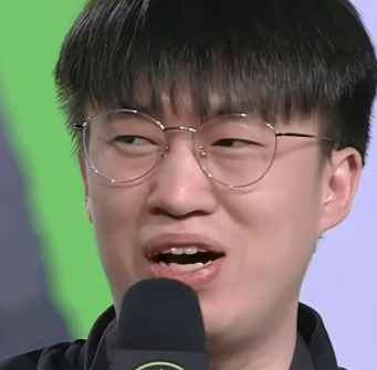 “RNG传出喜讯，小明大概率留队”，宁王回应试训