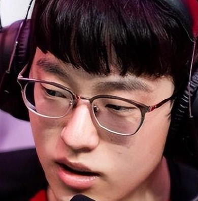 前V5教练爆料：EDG和Scout还有别的合同！