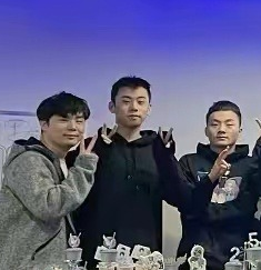 虎娘日报：LPL全明星赛投票结果出炉Lwandy发文求职