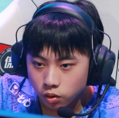 知情人爆料：Ale不想和LNG续约！RNG卖不掉名额