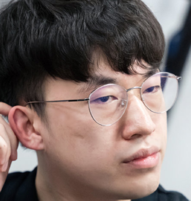 知情人爆料：小虎已经转阴，其他工作人员也有康复的