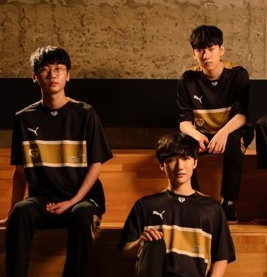 海外网友热议GEN加赛击败RNG：尊重RNG