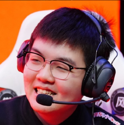 海外网友热议JDG击败EG：上路差距太大！