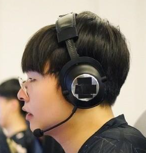 韩网热议RNG不敌DRX：不是35Ping对RNG很不利