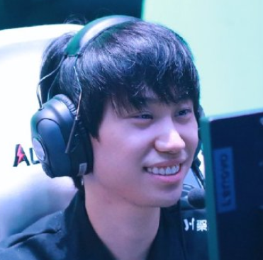 Doinb采访直言：我的实力是强于icon的！