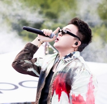 不负时光，乘风破浪！NV夺得首届英雄联盟手游艾欧尼亚杯冠军