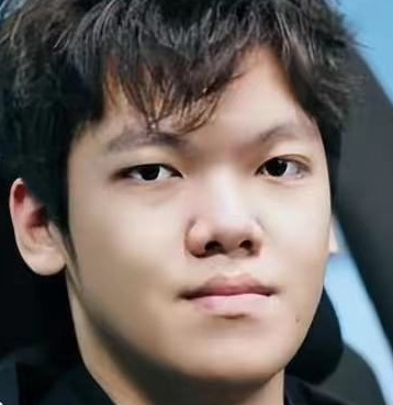 虎娘日报：英雄联盟电视剧更新剧情框架Ucal泪目采访