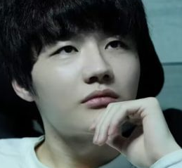 小虎直播为TheShy说话反而被冲？摆烂的职业态度