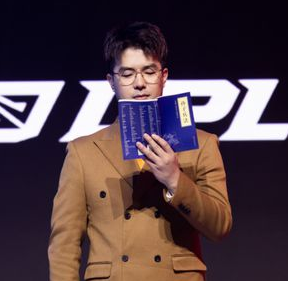 刘航透露：因不可抗力因素，没法整活了