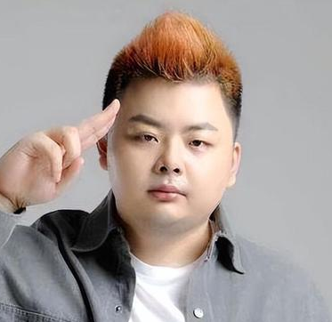 LPL十大选手观众投票结束！西卡508万票，高居第1