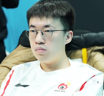 海外网友热议LPL十大选手：小虎排名太低了！