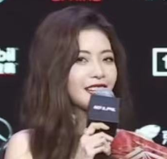 EDG稳胜OMG晋级胜者组虎娘日报：设计师透露福牛羁绊改动