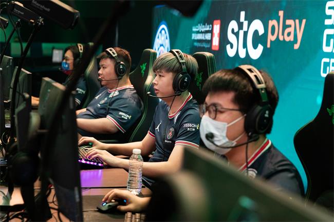 DOTA2利雅得大师赛淘汰赛：突然回暖PSG.LGD2-1有惊无险击败Nigma