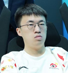 海外网友热议WBG淘汰NIP：小虎的沙皇太厉害