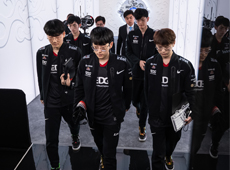 Reddit热议EDG不敌100T：第二轮的EDG看起来和FPX差不多