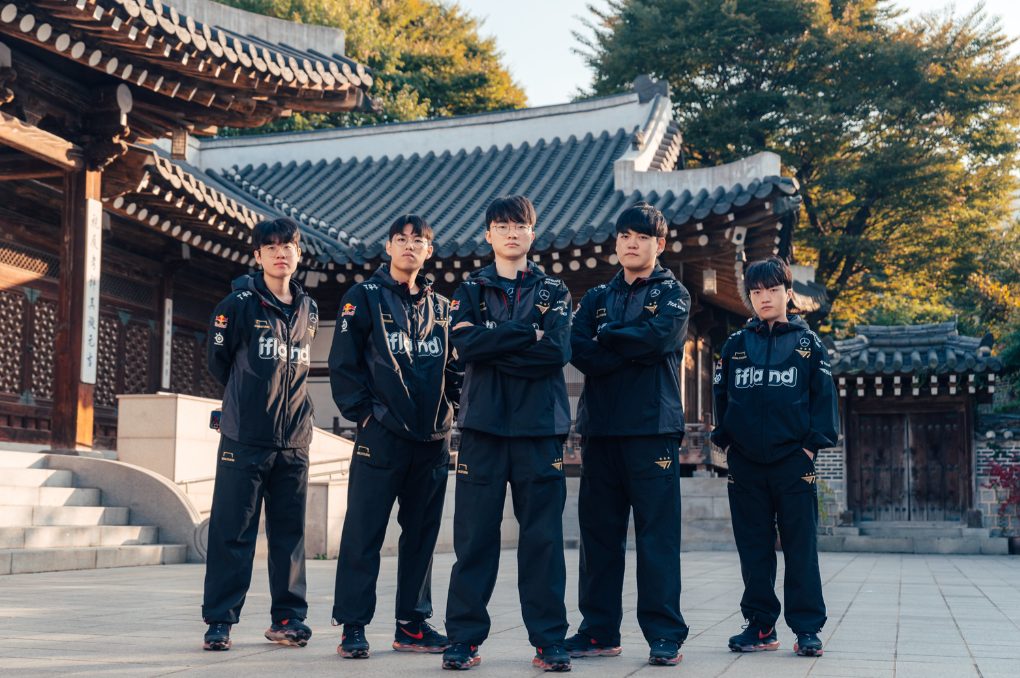 TL一波团战失误输掉比赛，T1首秀翻盘战胜TL