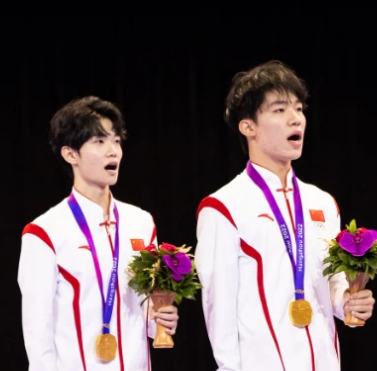 电竞豪门俱乐部AG获成都国资数千万元投资！进一步加深成都地域化属性！