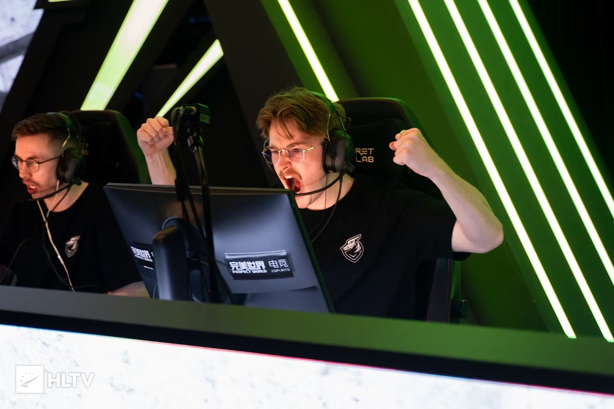 中国LVG让一追二淘汰灰狗,昂首晋级哥本哈根Major!