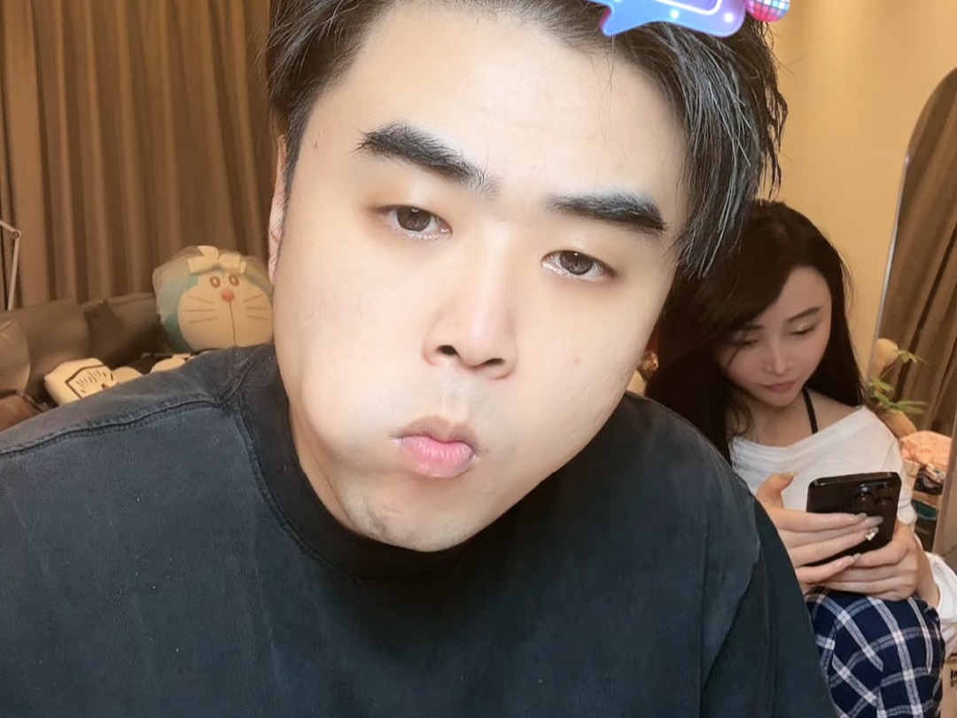 AL力压WBG晋级决赛虎娘日报：外媒曝出活动通行证或将上线