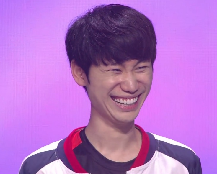 虎娘日报：2025剪纸仙灵模型图曝出TT力压EDG延续连胜