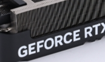 黑科技小钢炮！影驰RTX5070金属大师OC实测