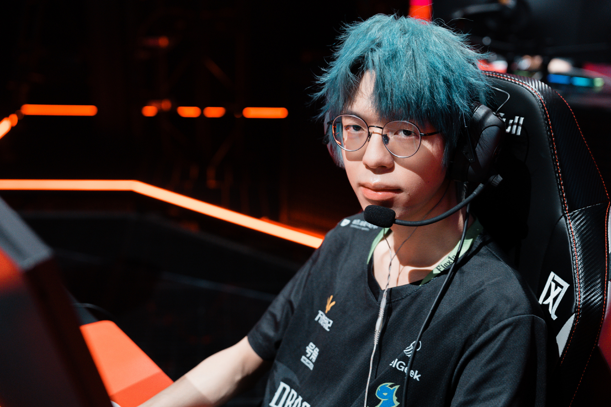 Flex1n践影换位前顶三杀，DRG鏖战三局2-1淘汰TEC