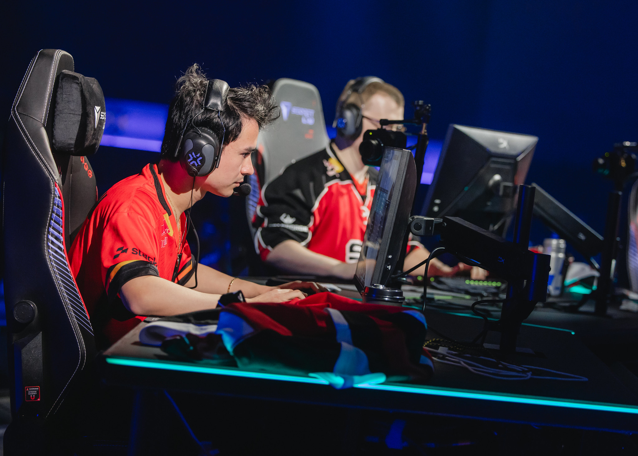 换人影响巨大，XLG世界赛首秀0-2不敌美洲强队SEN