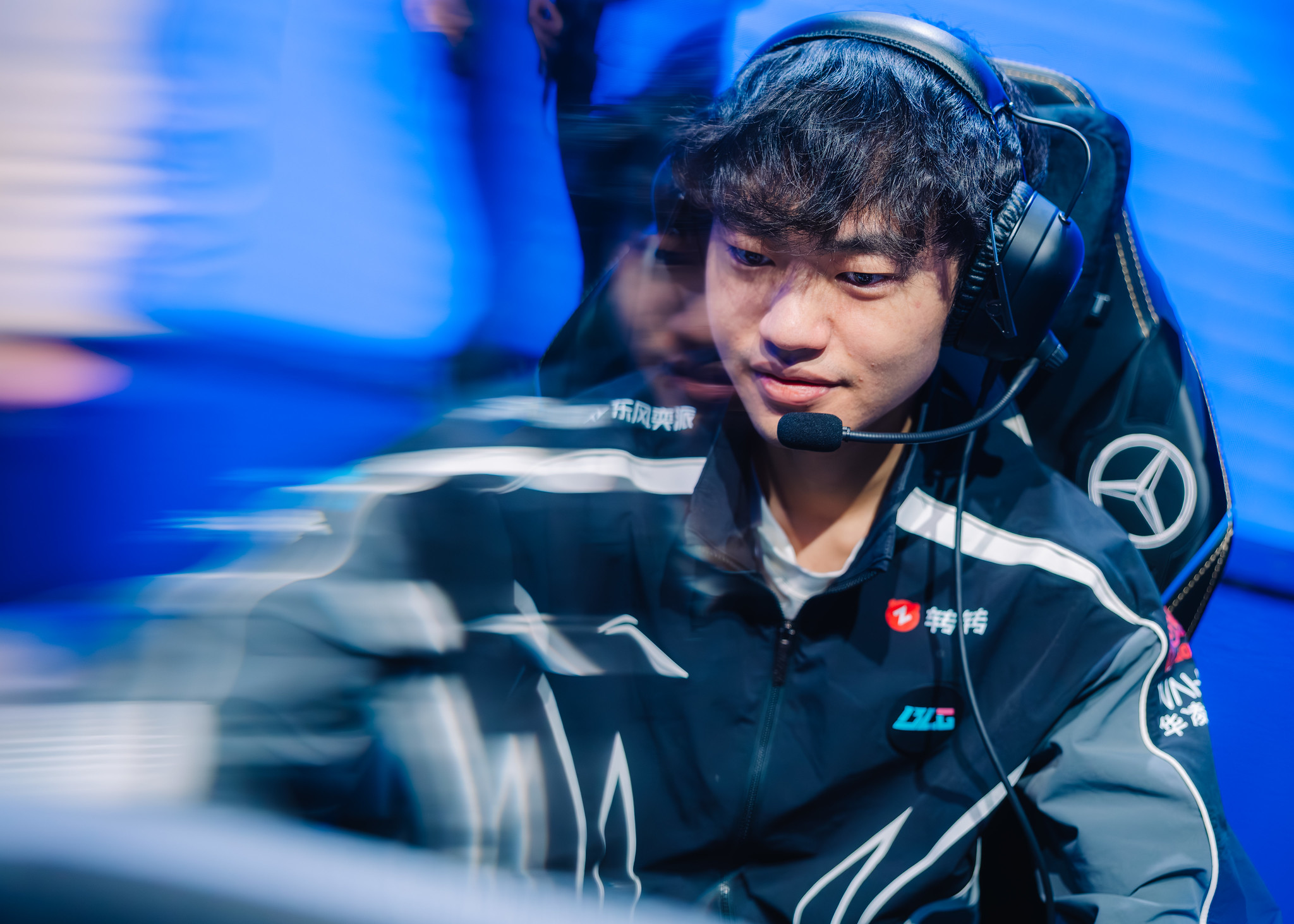 2-0淘汰VKSKnight妖姬魔影迷踪秀出四杀，BLG